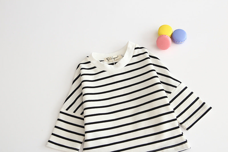 Versatile baby layering top made from comfortable cotton
