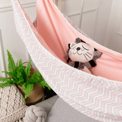 Easy-to-install hanging basket swing with playful cartoon design